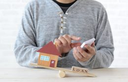 ローン残債があっても不動産投資の物件は売却できる？| 売却の注意点やタイミングの考え方